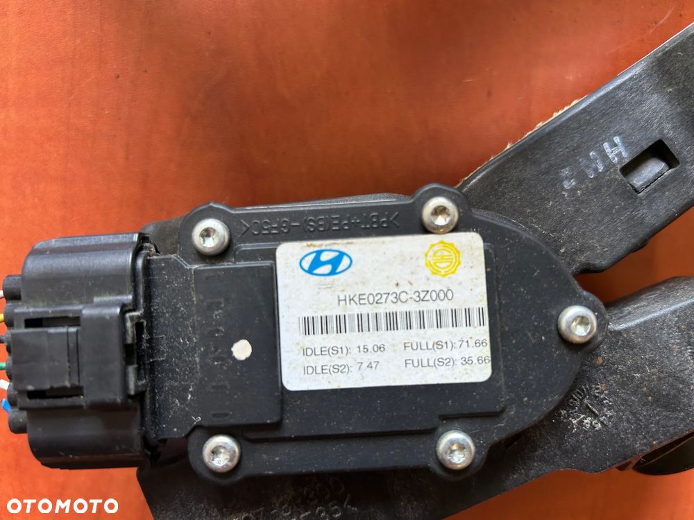 HYUNDAI I40 PEDAŁ GAZU POTENCJOMETR 32726-3Z000 - 3