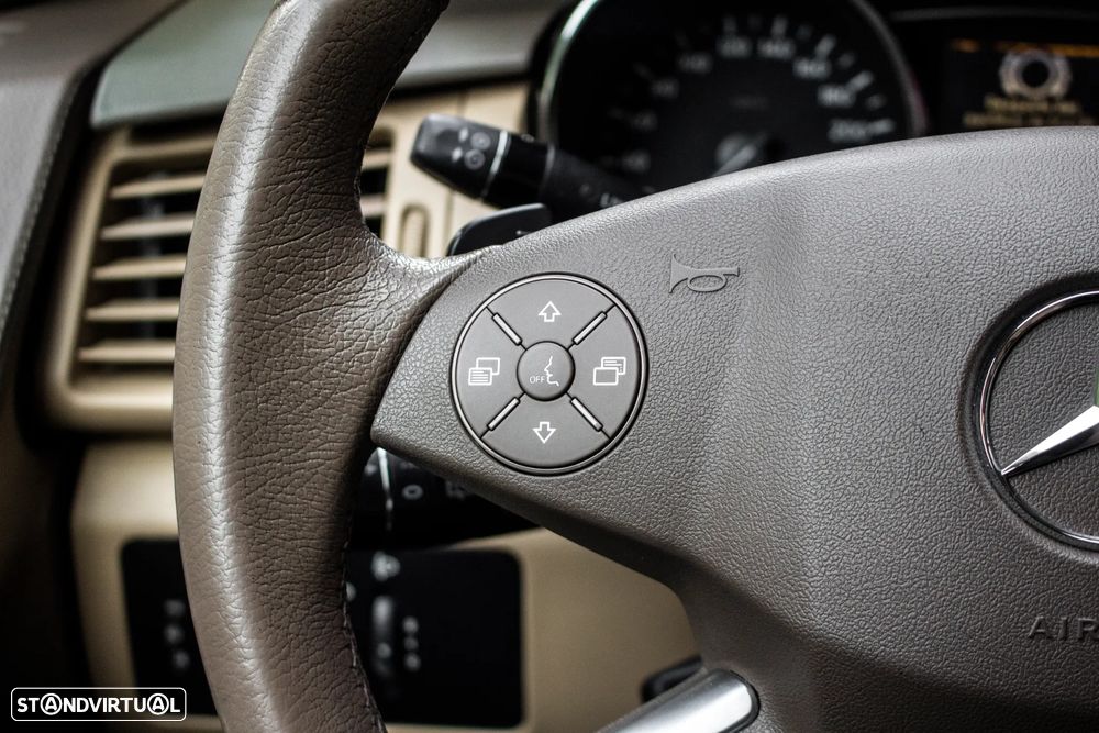 Mercedes-Benz R 280 CDI Longo - 13