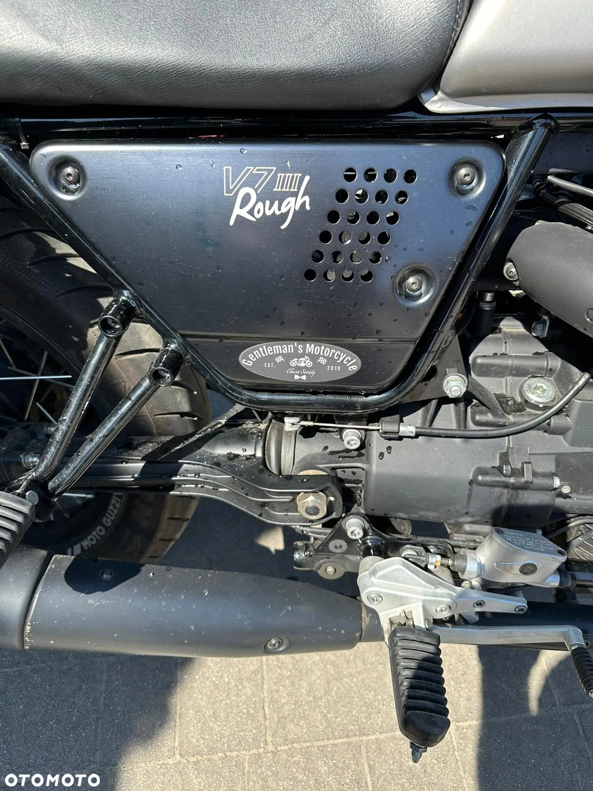 Moto Guzzi V7 - 16