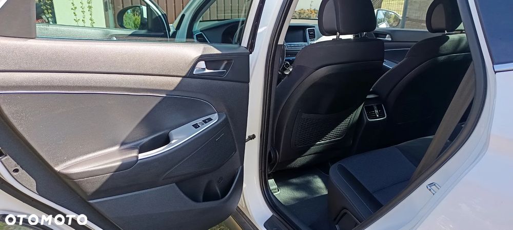 Hyundai Tucson - 24