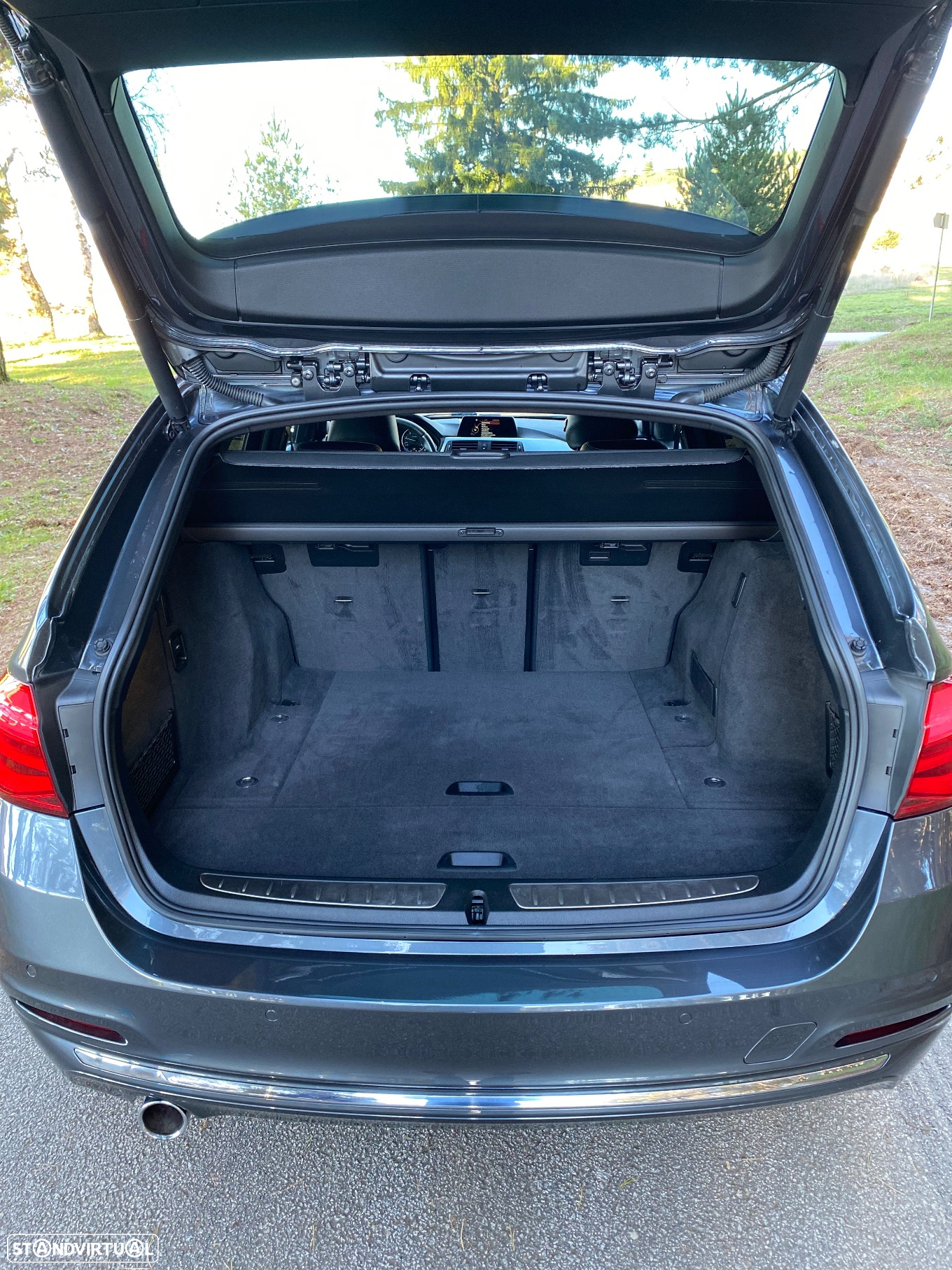 BMW 318 d Touring Line Luxury Auto - 24
