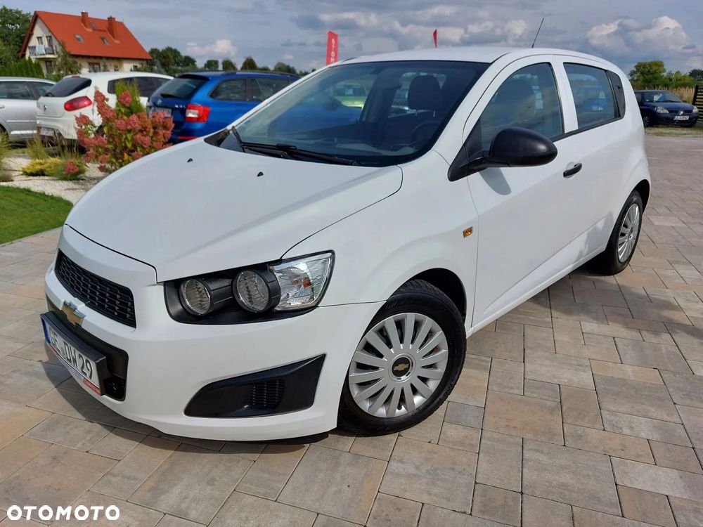 Chevrolet Aveo - 5