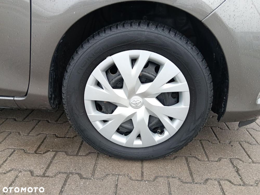 Toyota Yaris - 9
