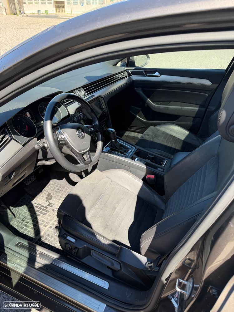VW Passat Variant - 7