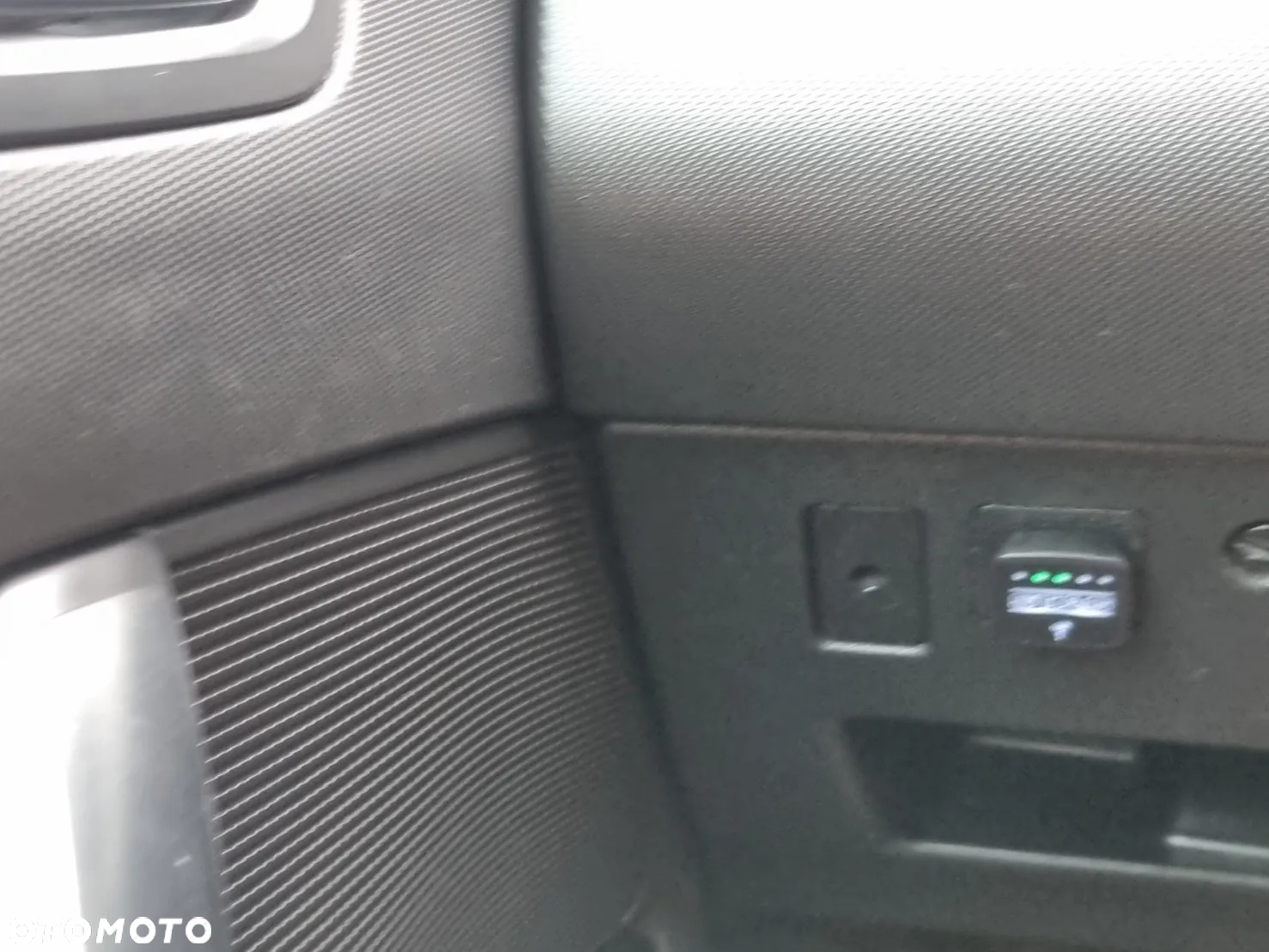 Peugeot 308 1.6 Premium Plus - 28