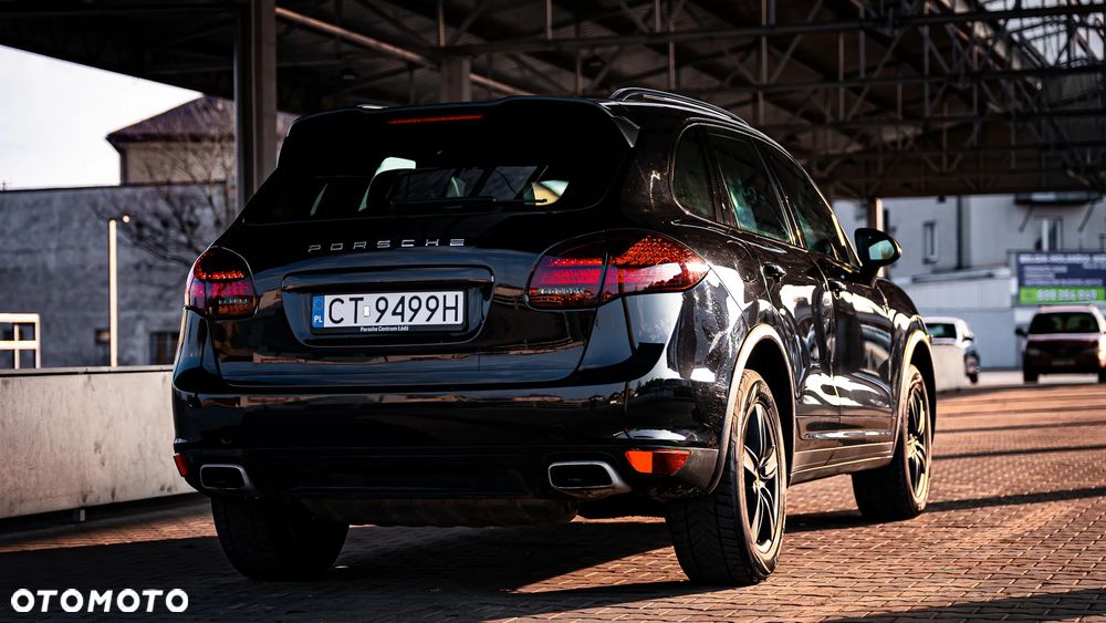 Porsche Cayenne - 3