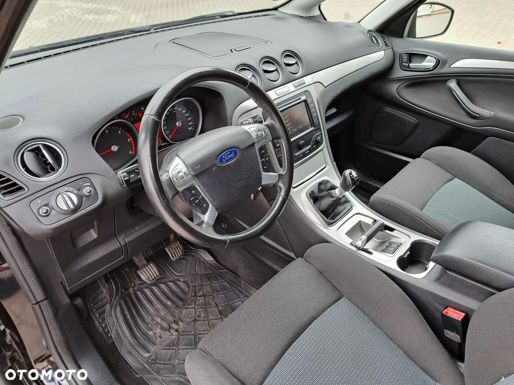Ford S-Max 2011