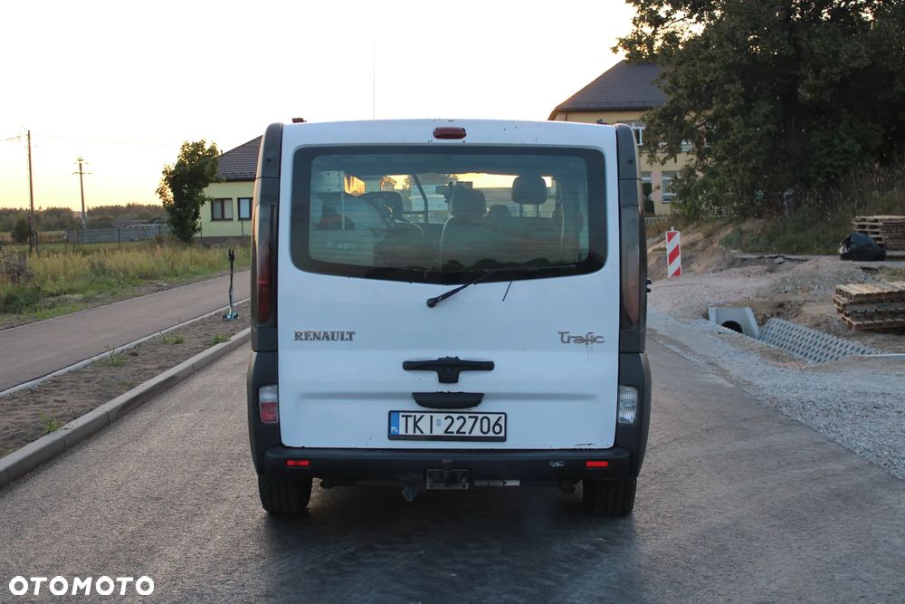 Renault TRAFIC - 3
