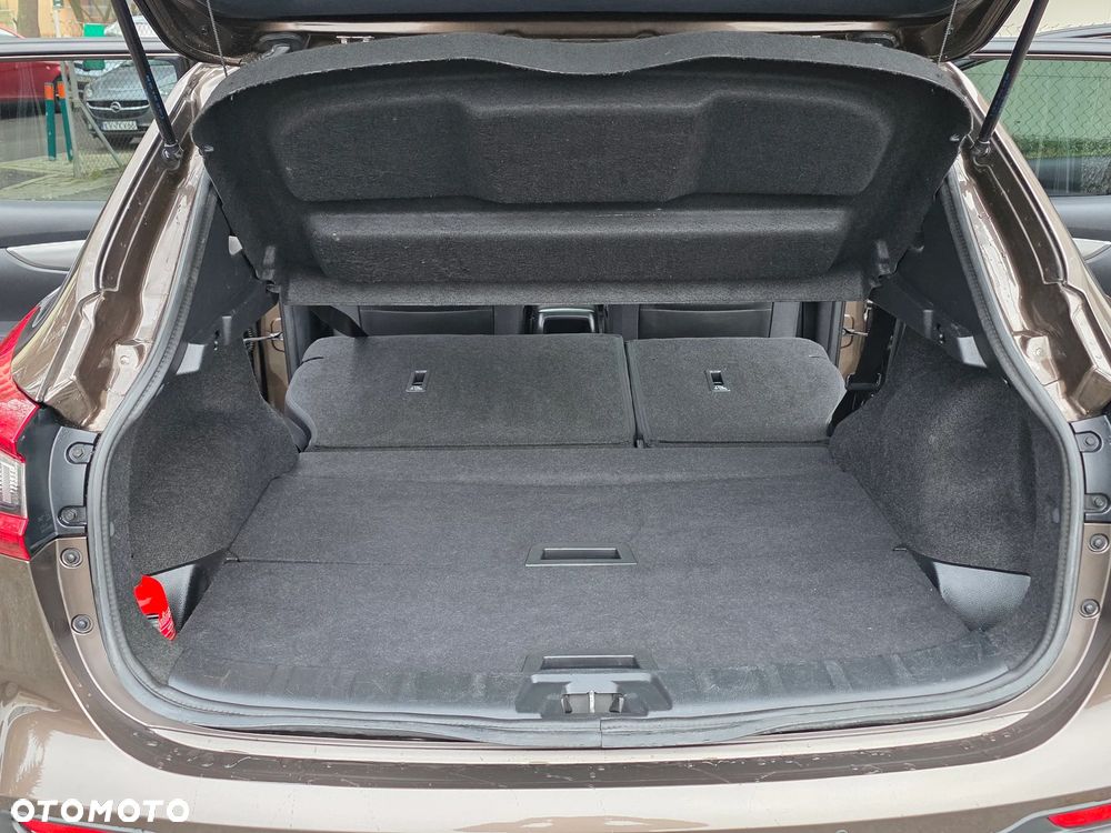 Nissan Qashqai 1.6 DCi 4x4 N-Connecta - 14