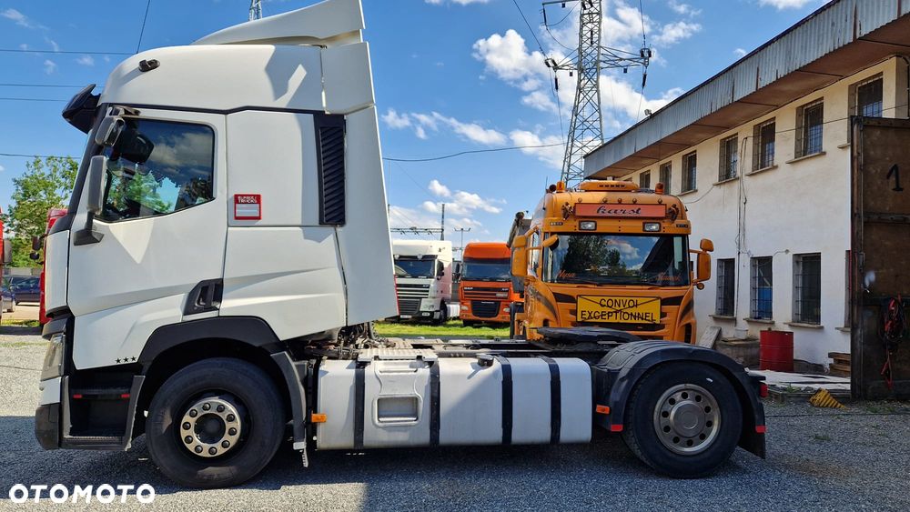 Renault GAMA T 460 - 23
