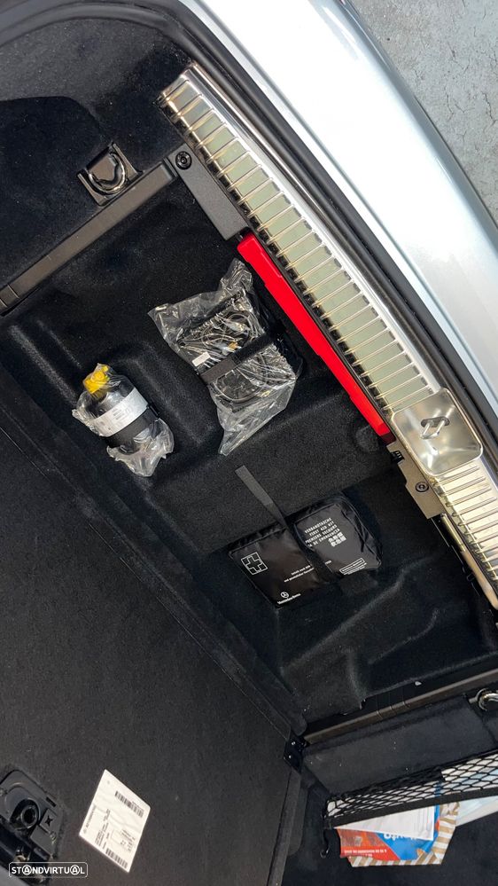 Mercedes-Benz E 300 9G-TRONIC AMG Line - 43