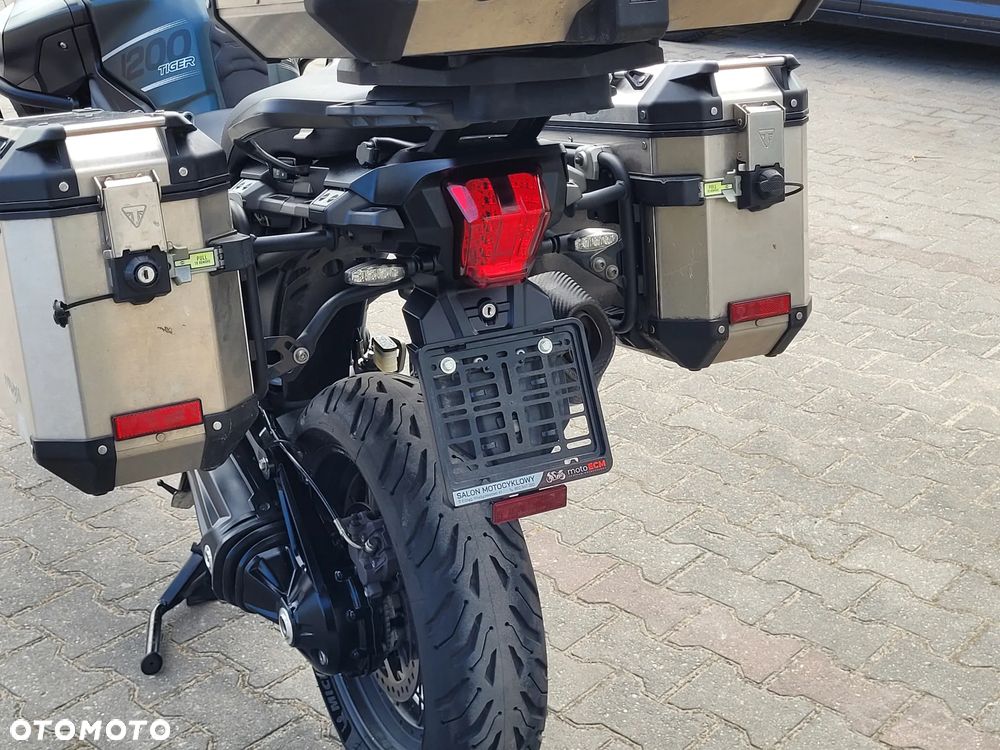 Triumph Tiger - 23