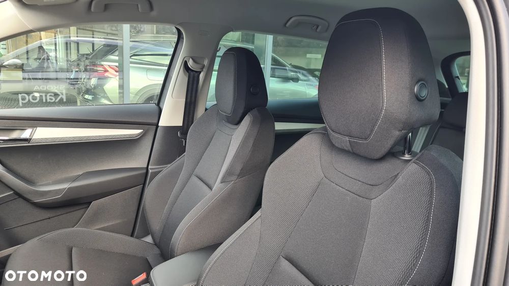 Skoda Karoq 1.5 TSI ACT Edition 130 DSG - 11