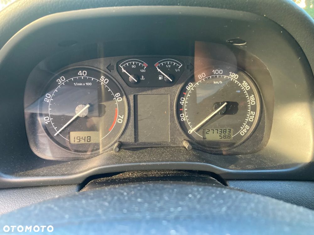 Skoda Octavia 1.6 Classic - 7