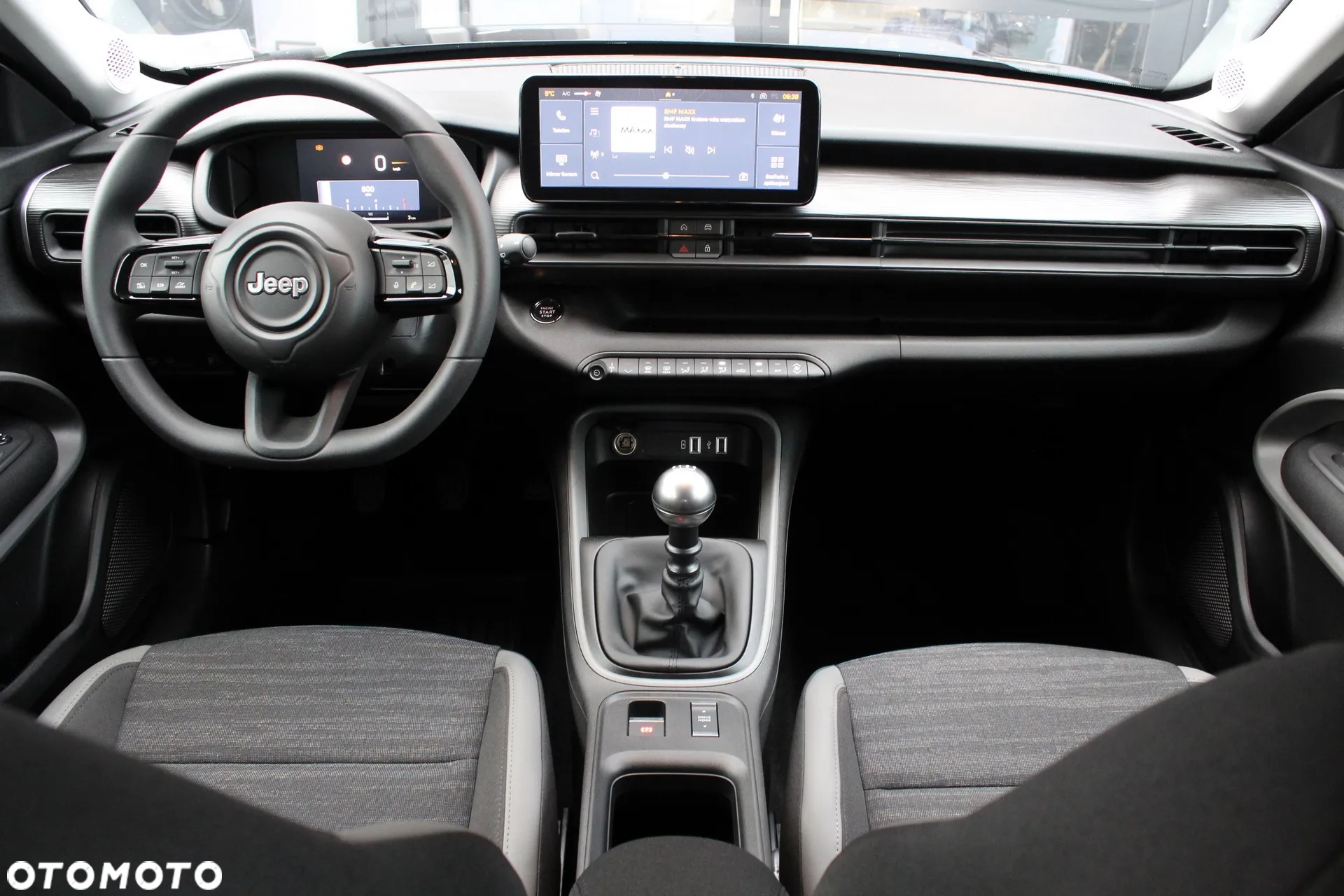 Jeep Avenger 1.2 GSE T3 Longitude FWD - 8