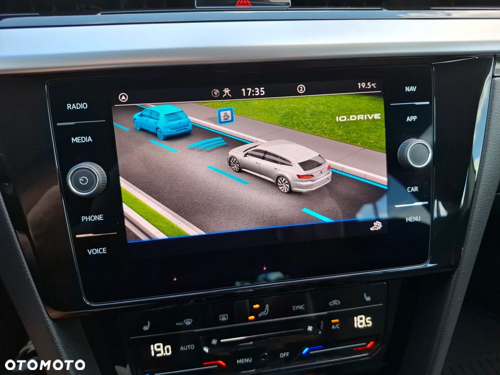 Volkswagen Arteon 2.0 TDI Elegance DSG - 22