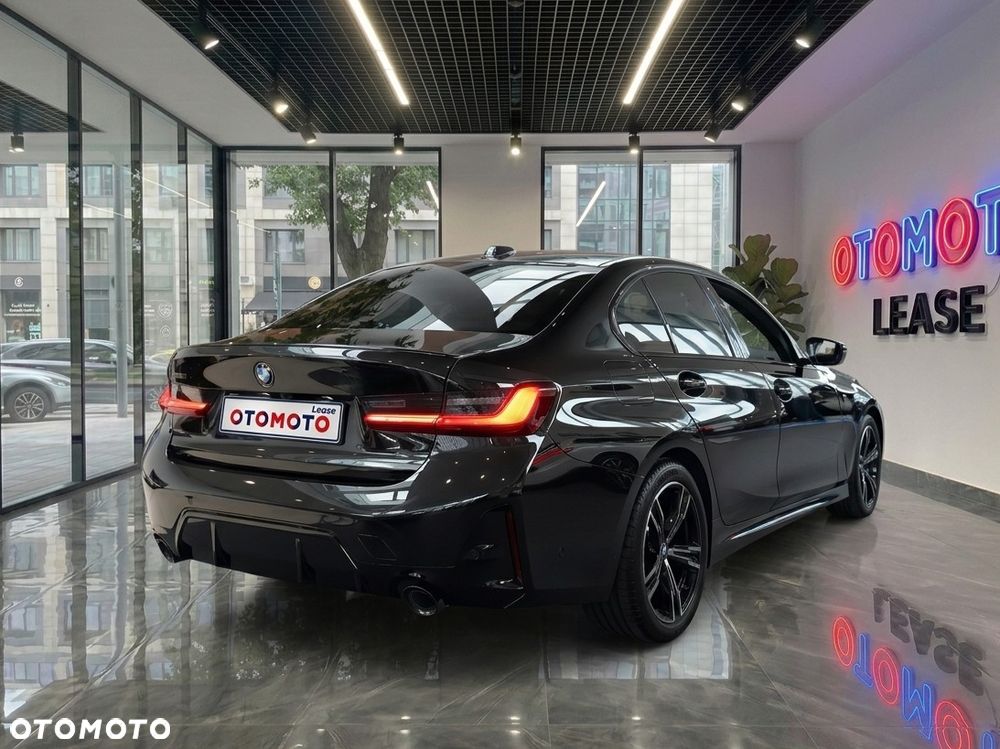 BMW Seria 3 320d xDrive mHEV M Sport sport - 3