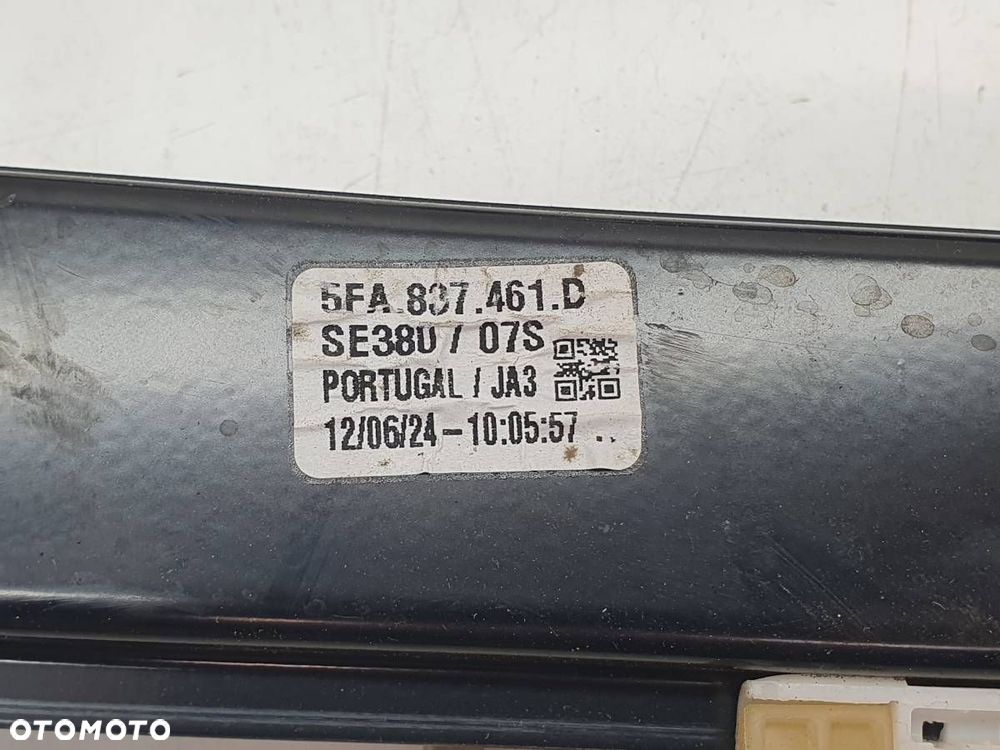 PODNOŚNIK SZYBY PRZÓD PRZEDNI LEWY SEAT LEON IV 5FA837461D - 2
