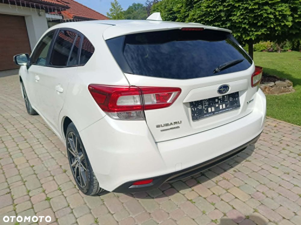 Subaru Impreza 1.6i Lineartronic Exclusive - 10