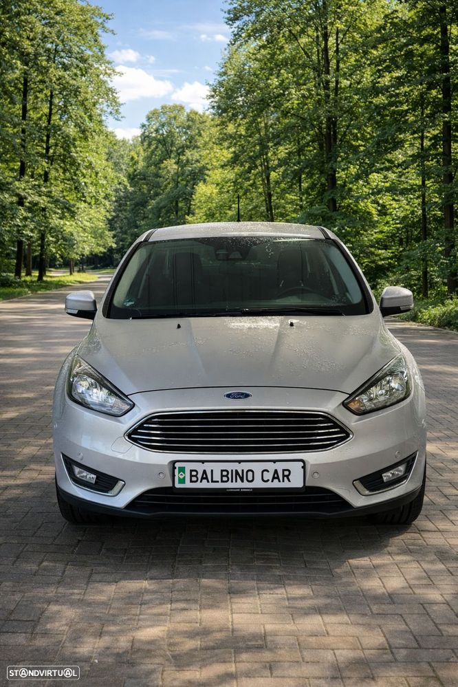 Ford Focus 1.0 EcoBoost Titanium - 1