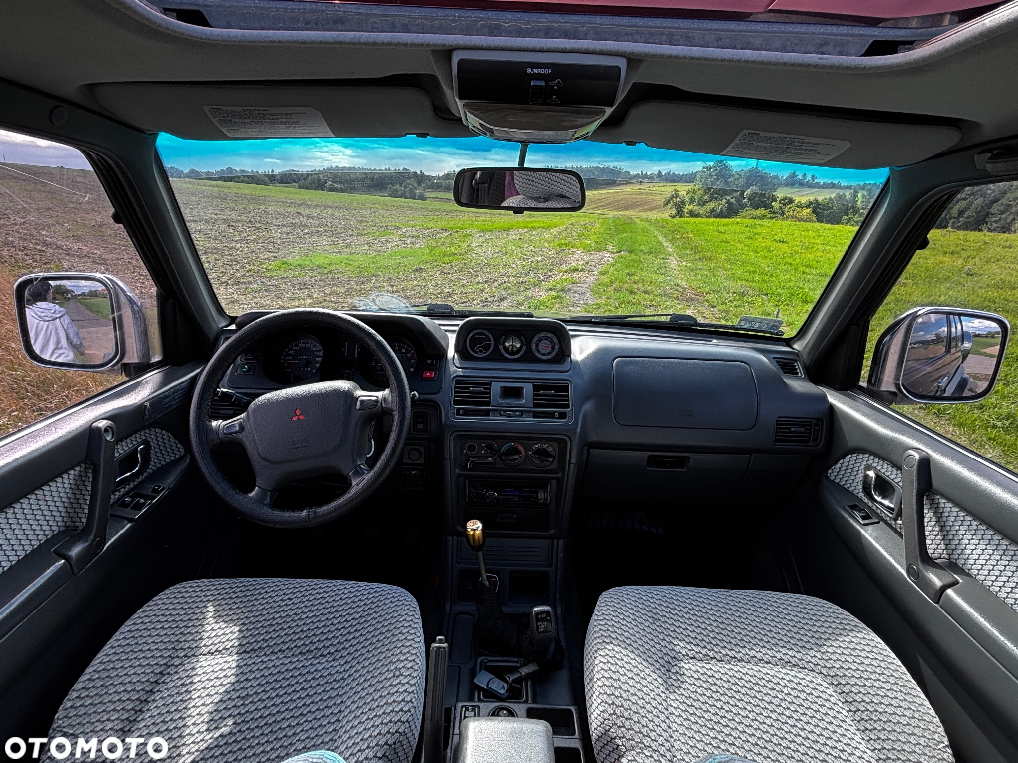 Mitsubishi Pajero 3.0 GLS - 10