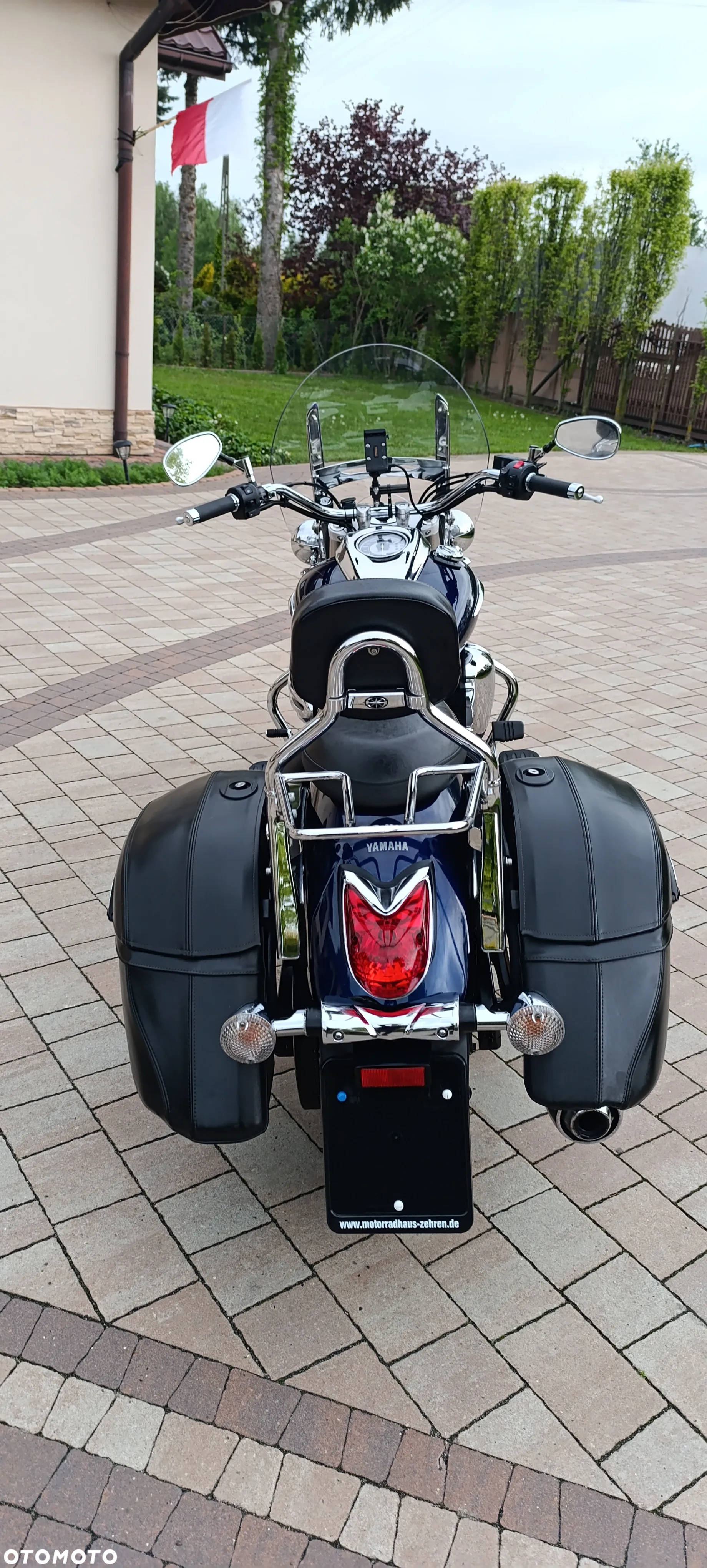 Yamaha XVS - 8