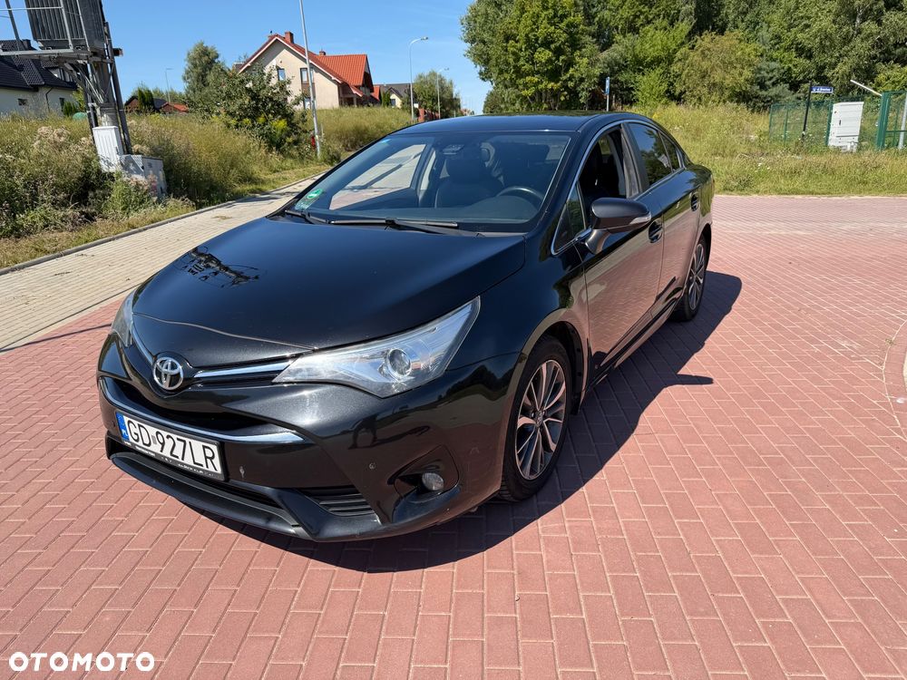 Toyota Avensis 2.0 D-4D Premium - 15