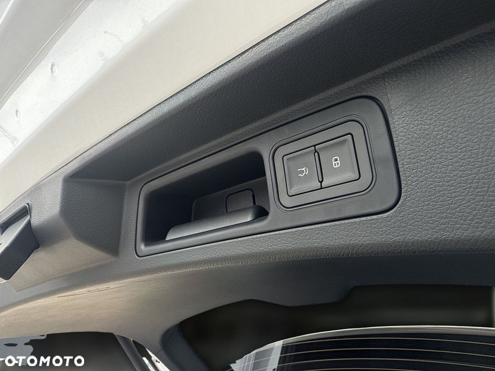 BYD Seal U - 32