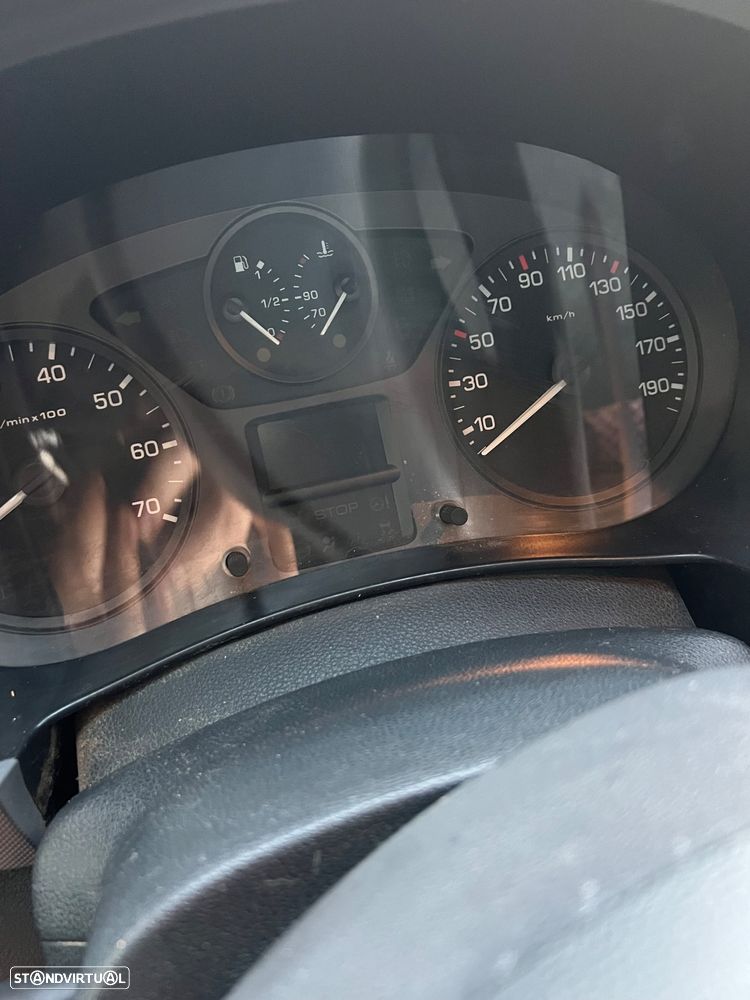 Peugeot Partner 1.6 HDi Confort - 8