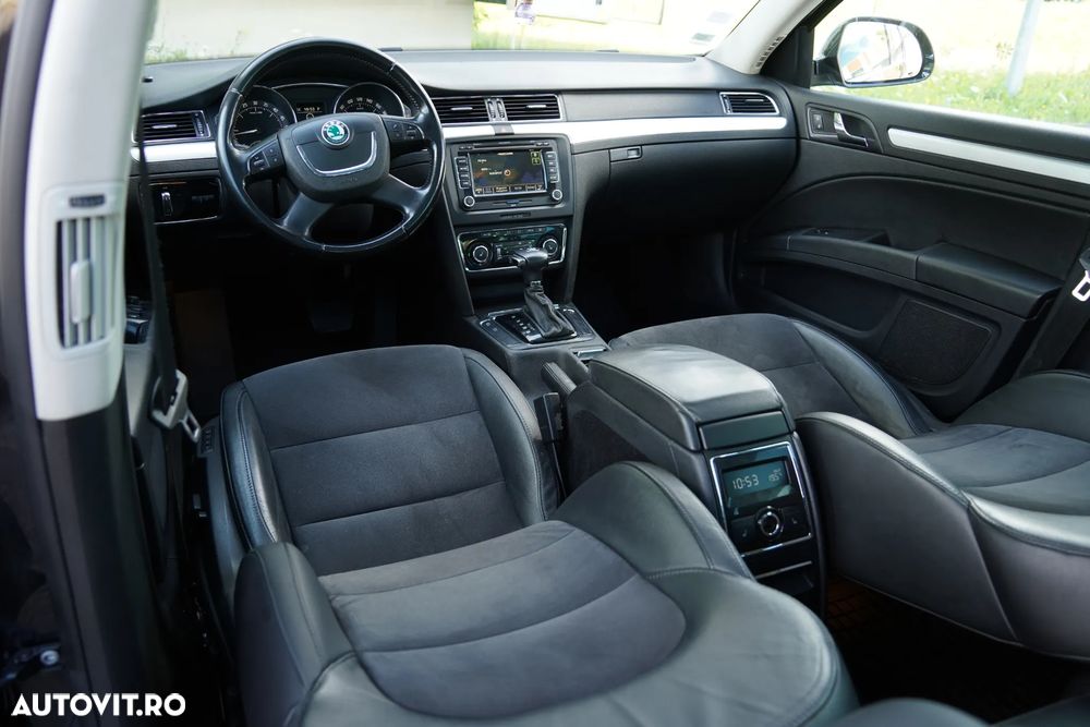 Skoda Superb 2.0 TDI 4X4 DSG AllDrive - 11