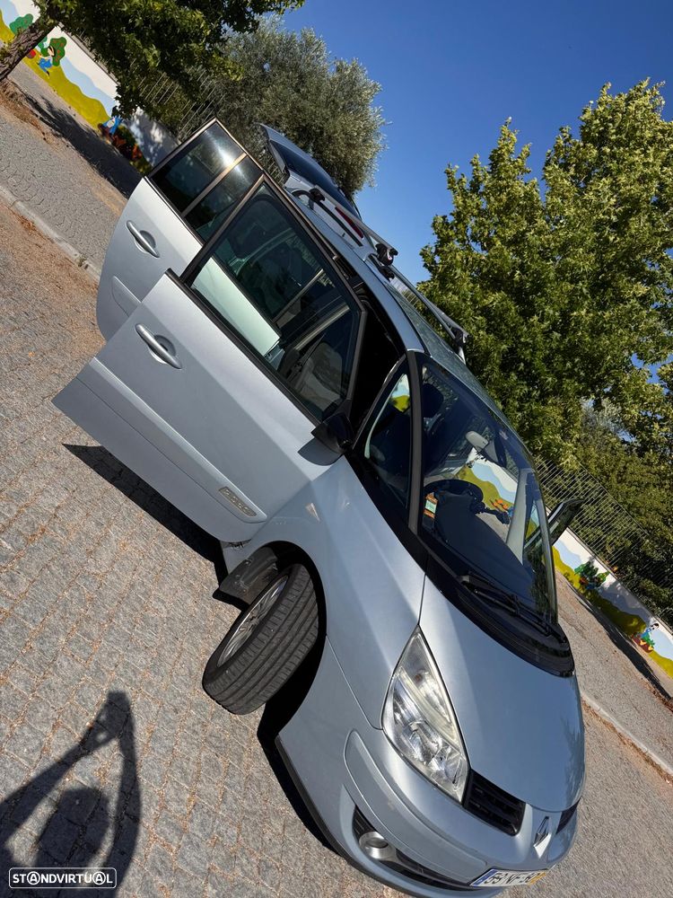 Renault Grand Espace 2.0 dCi FAP Dynamique - 17