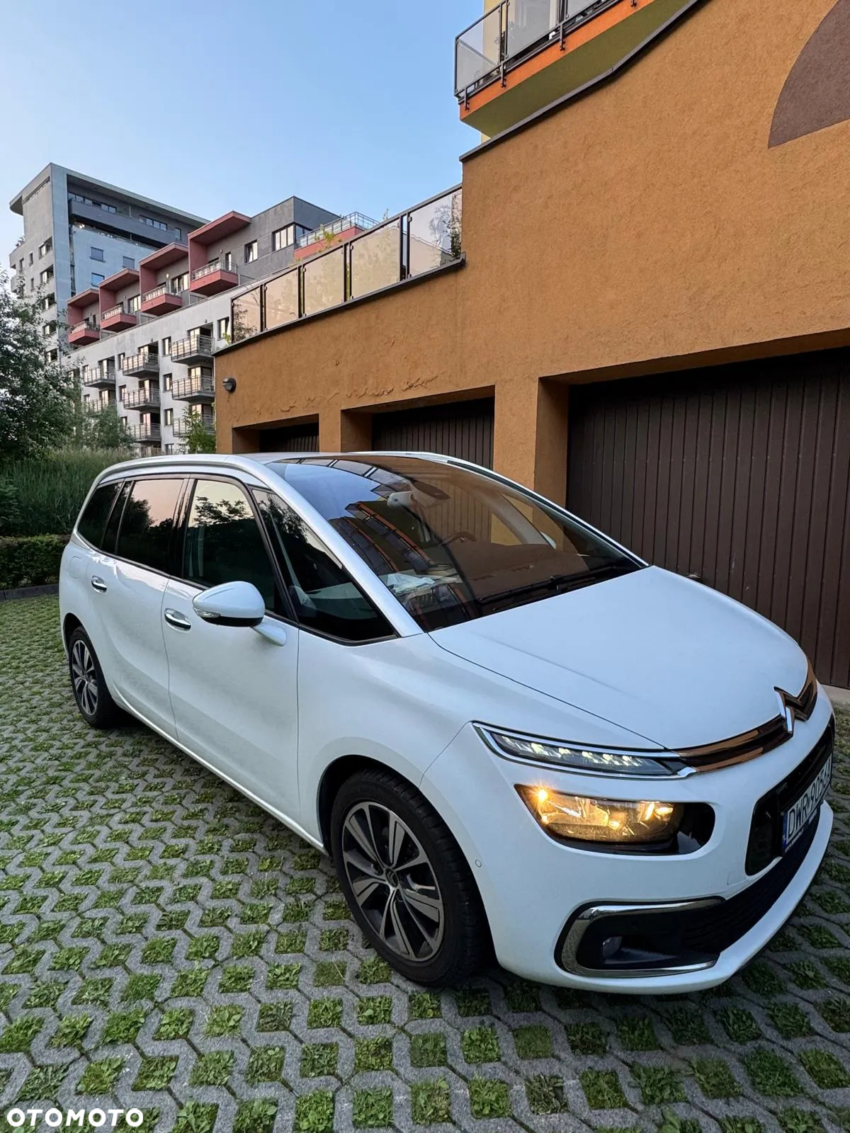 Citroën C4 Grand Picasso - 2