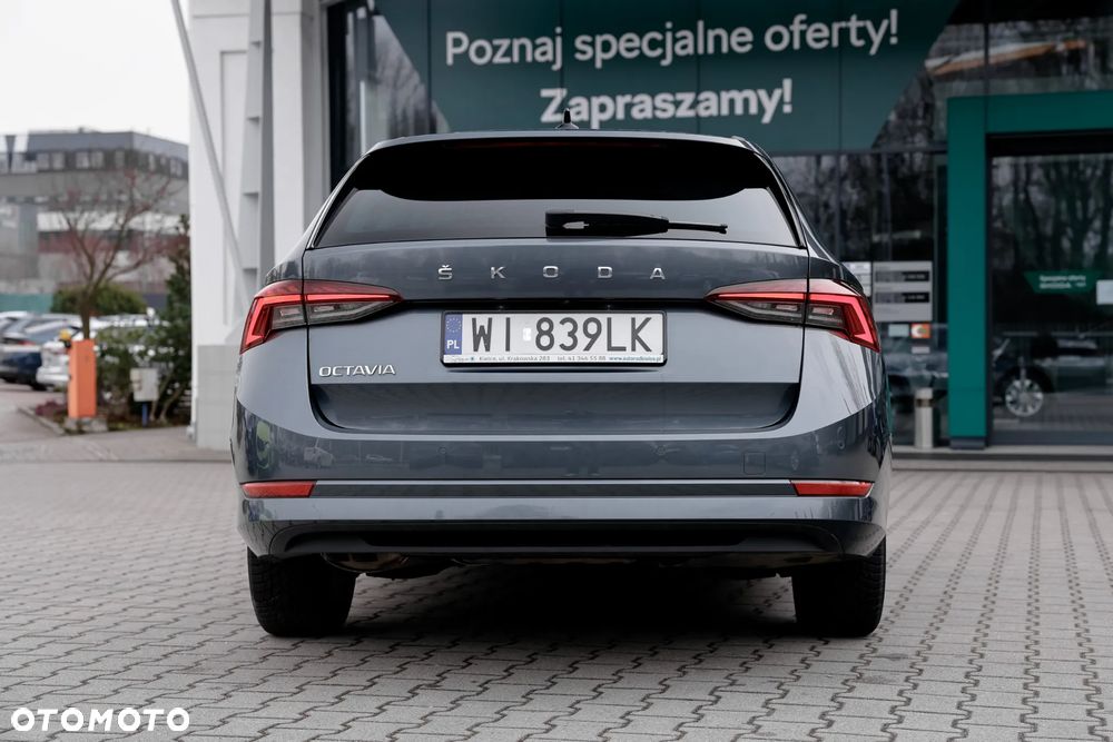 Skoda Octavia 2.0 TDI SCR Ambition DSG - 6