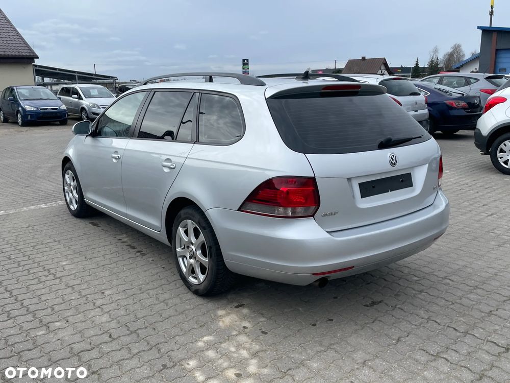 Volkswagen Golf 1.6 TDI DPF Trendline - 21