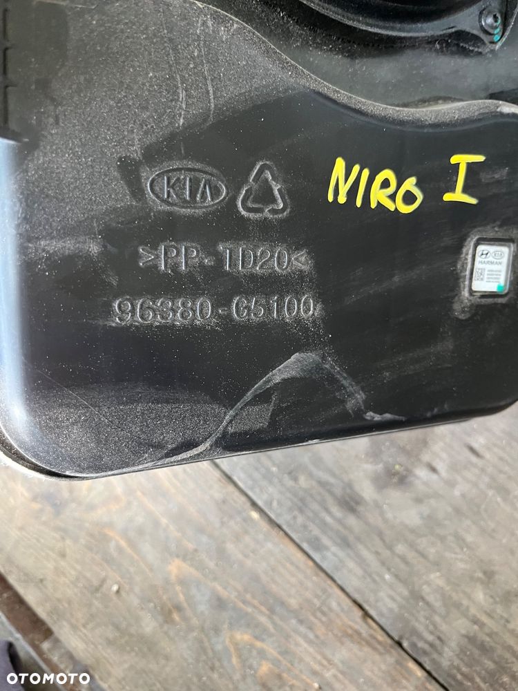 Głośnik subwoofer Kia Niro I - 2
