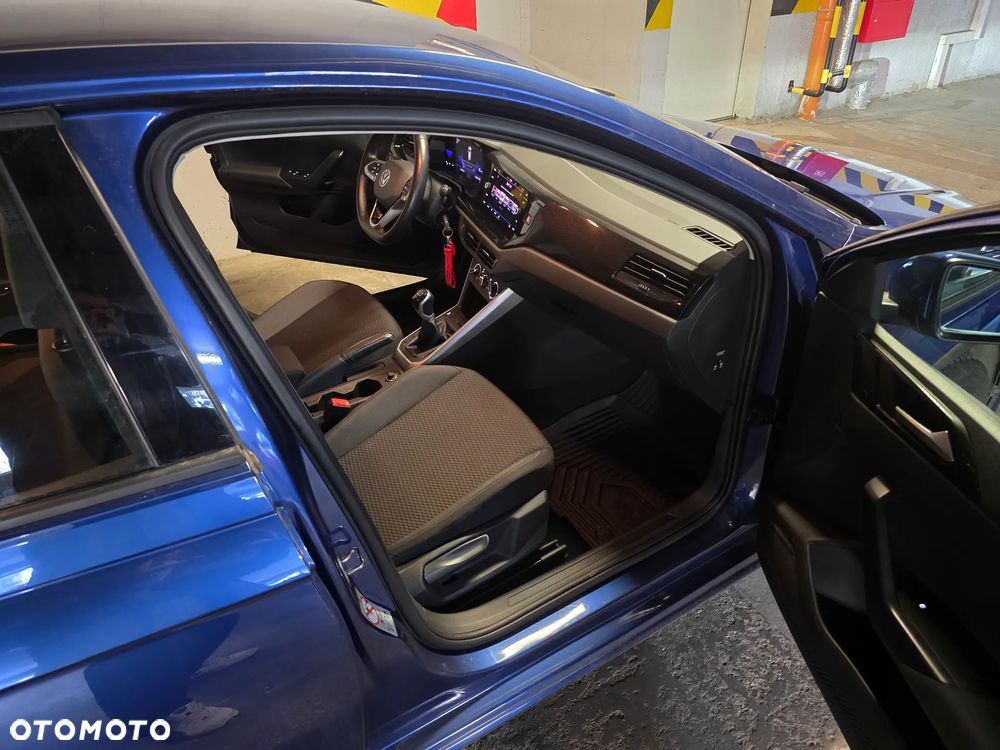 Volkswagen Polo - 8