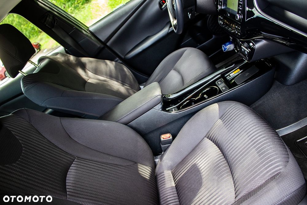 Toyota Prius 1.8 Hybrid Executive - 3