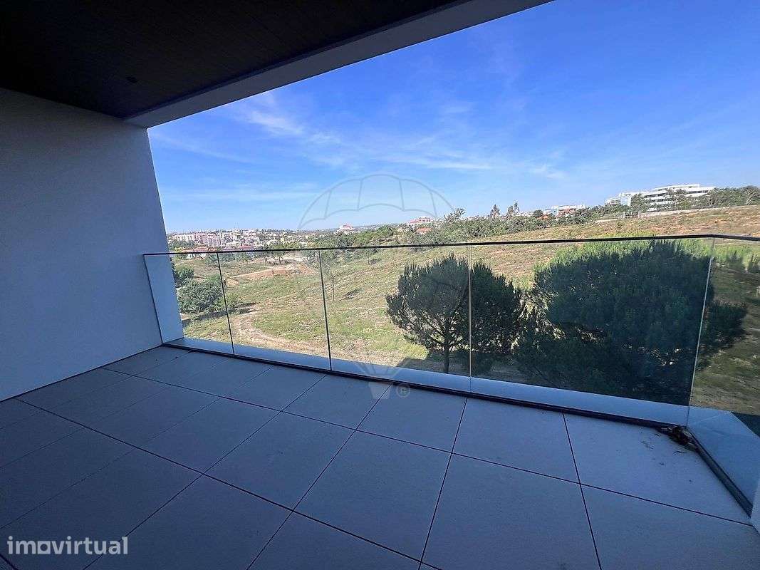 Apartamento T2 para arrendamento - Grande imagem: 4/16