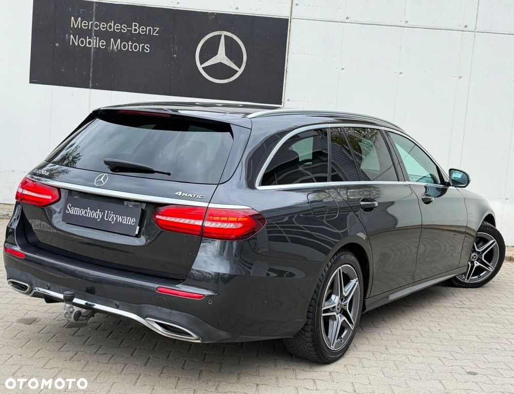 Mercedes-Benz Klasa E 220 d 4-Matic AMG/Avantgarde - 11