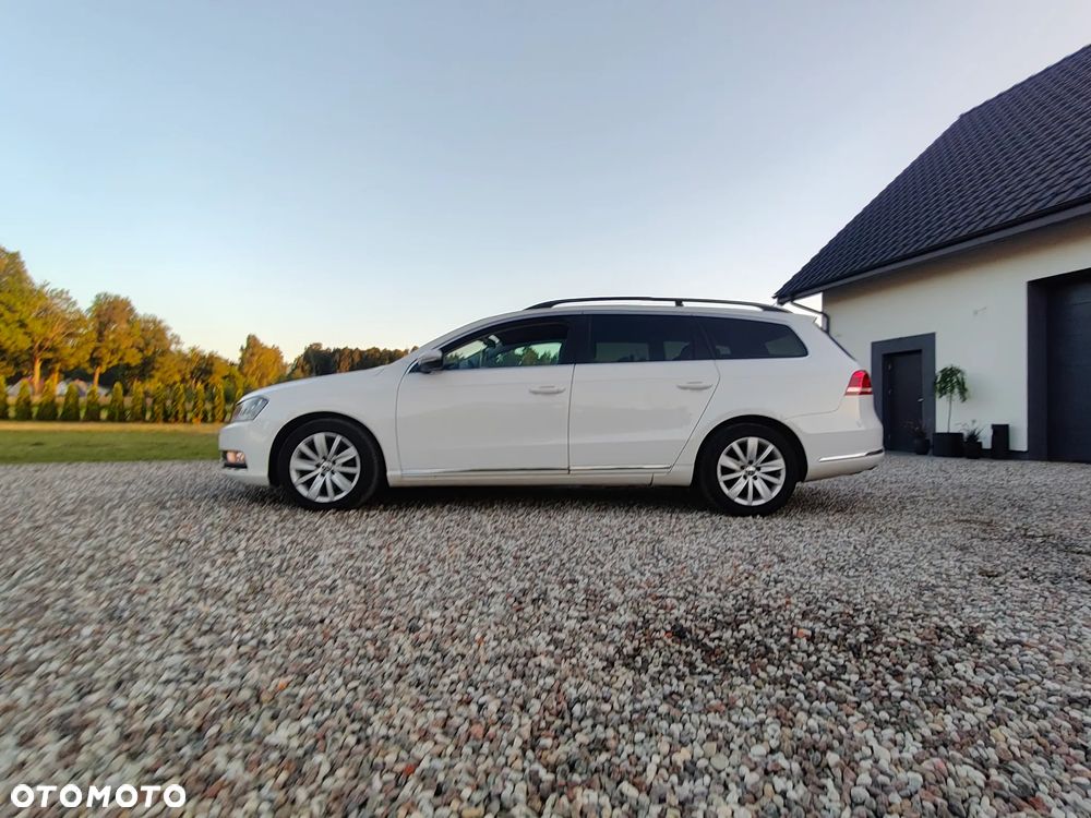 Volkswagen Passat - 5