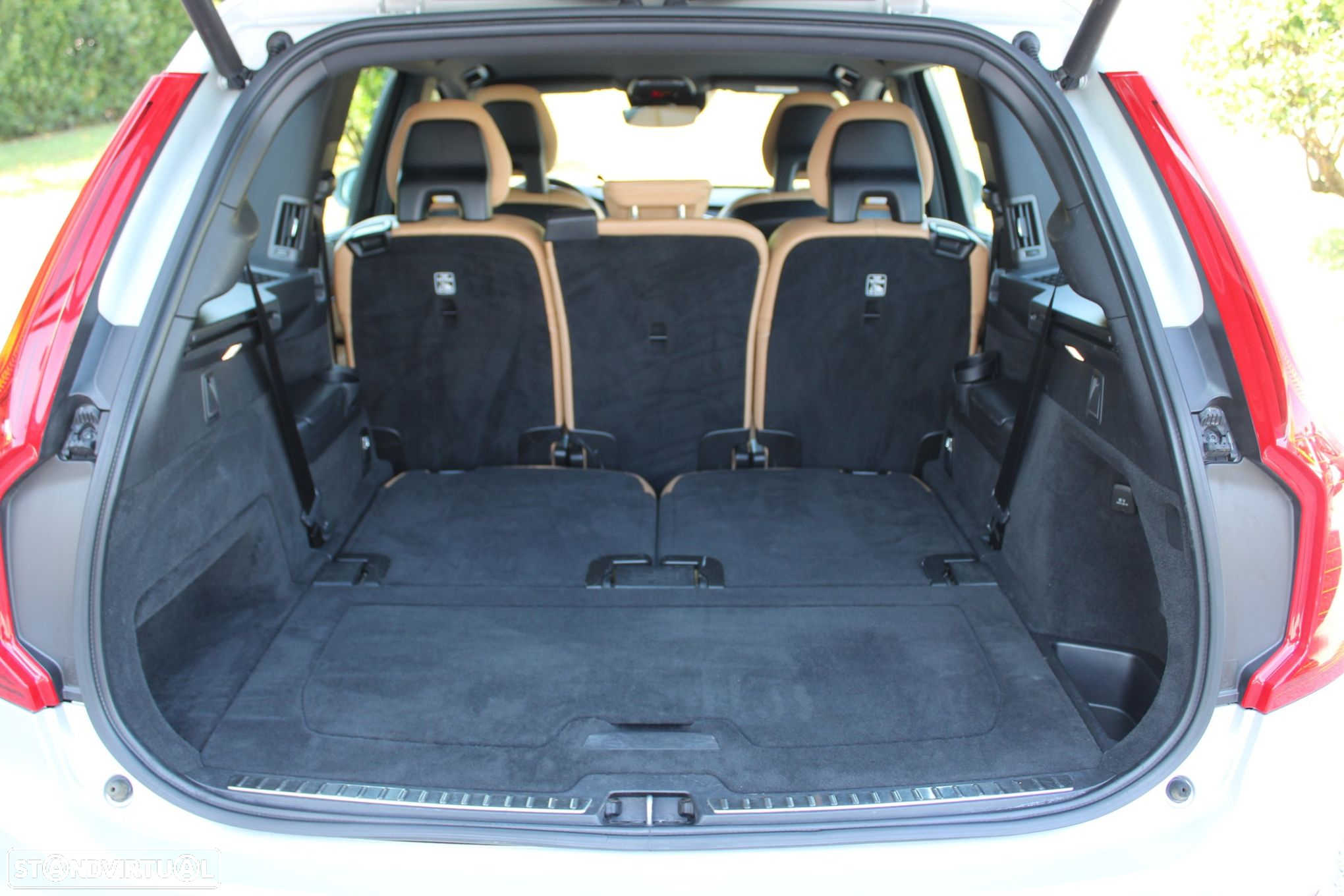 Volvo XC 90 2.0 T8 PHEV Inscription AWD - 11