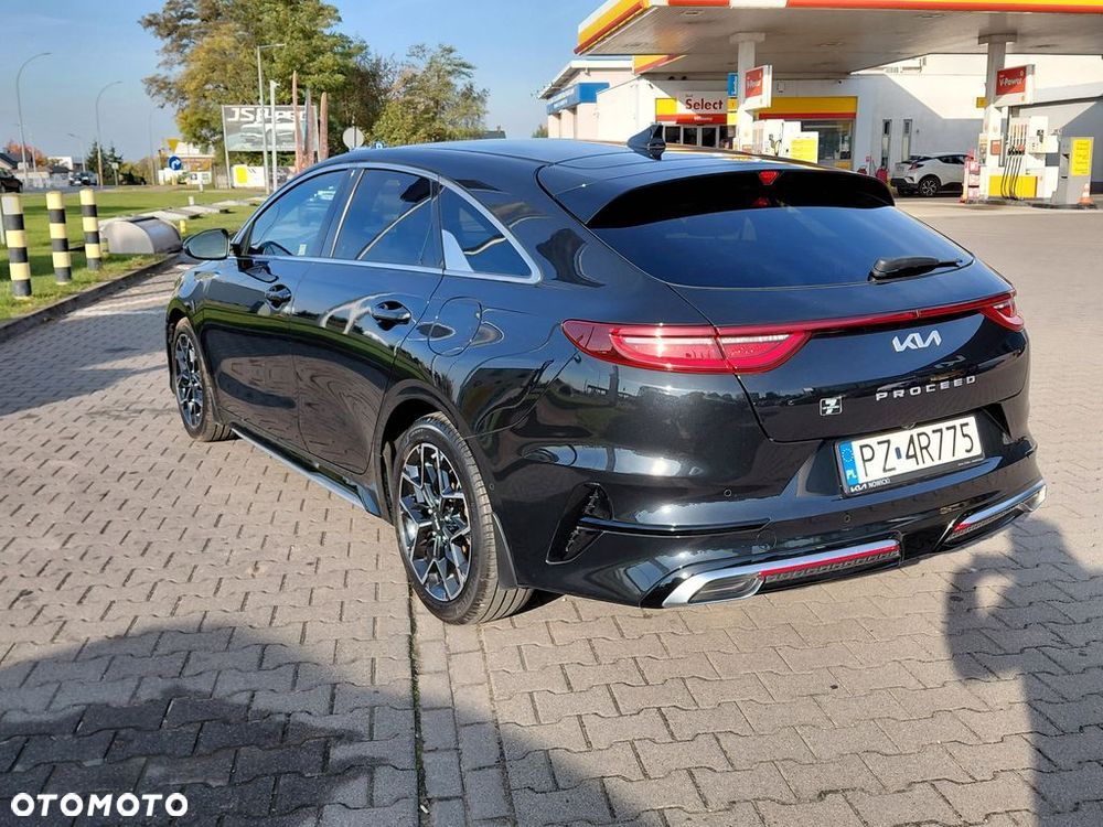 Kia Proceed 2023 photo 3