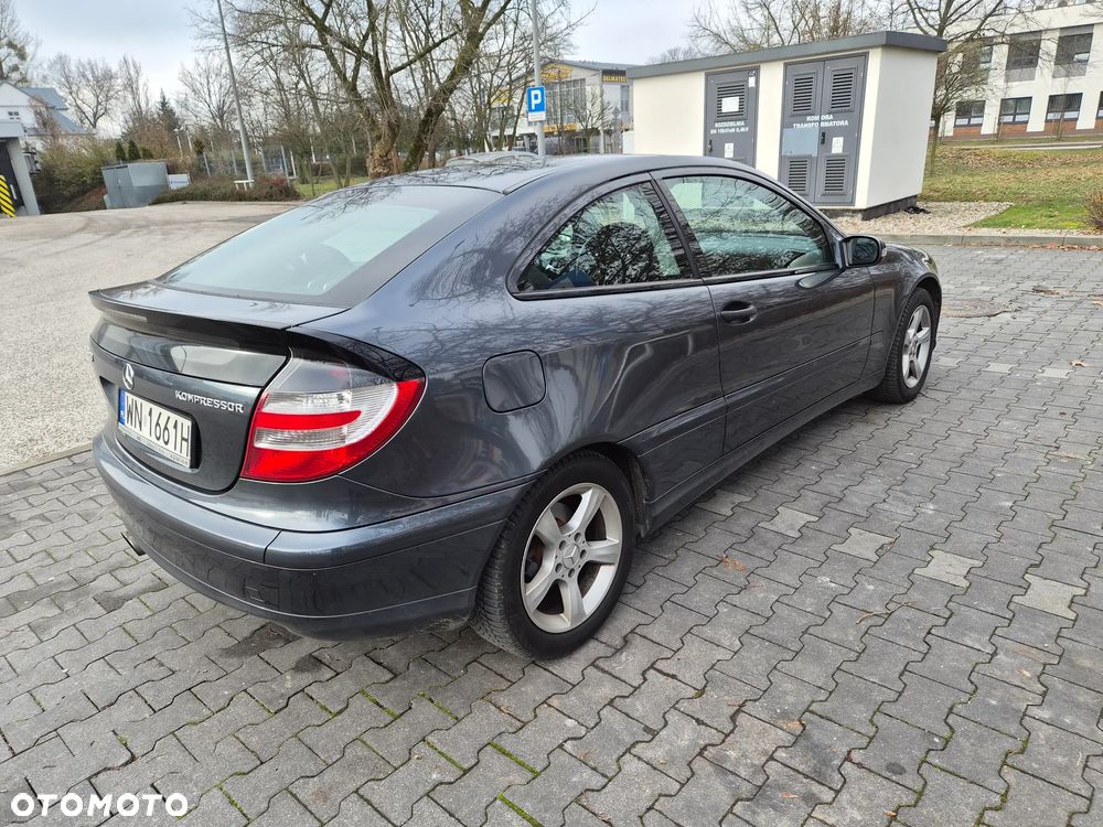 Mercedes-Benz Klasa C 180 Kompressor - 3