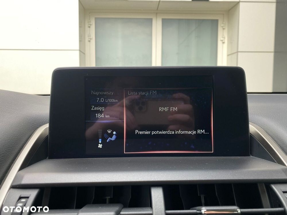 Lexus NX 300h Elegance Optimum AWD - 18