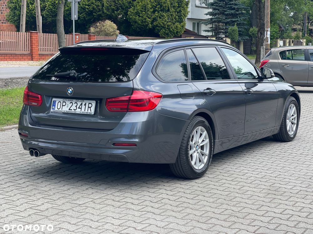 BMW Seria 3 320d Sport Line Shadow - 7
