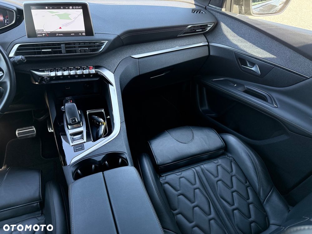 Peugeot 3008 PureTech 180 Stop & Start GPF EAT8 Allure - 17