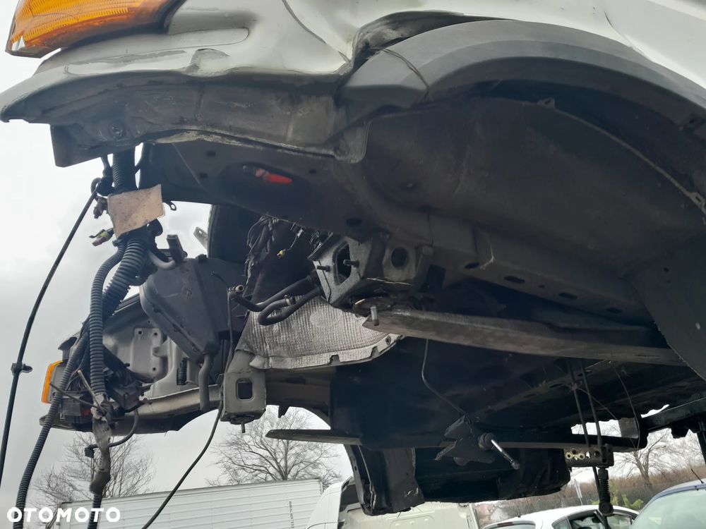 Ćwiartka prawa / LEWA Iveco Daily III 99-05r. Błotnik !! - 9