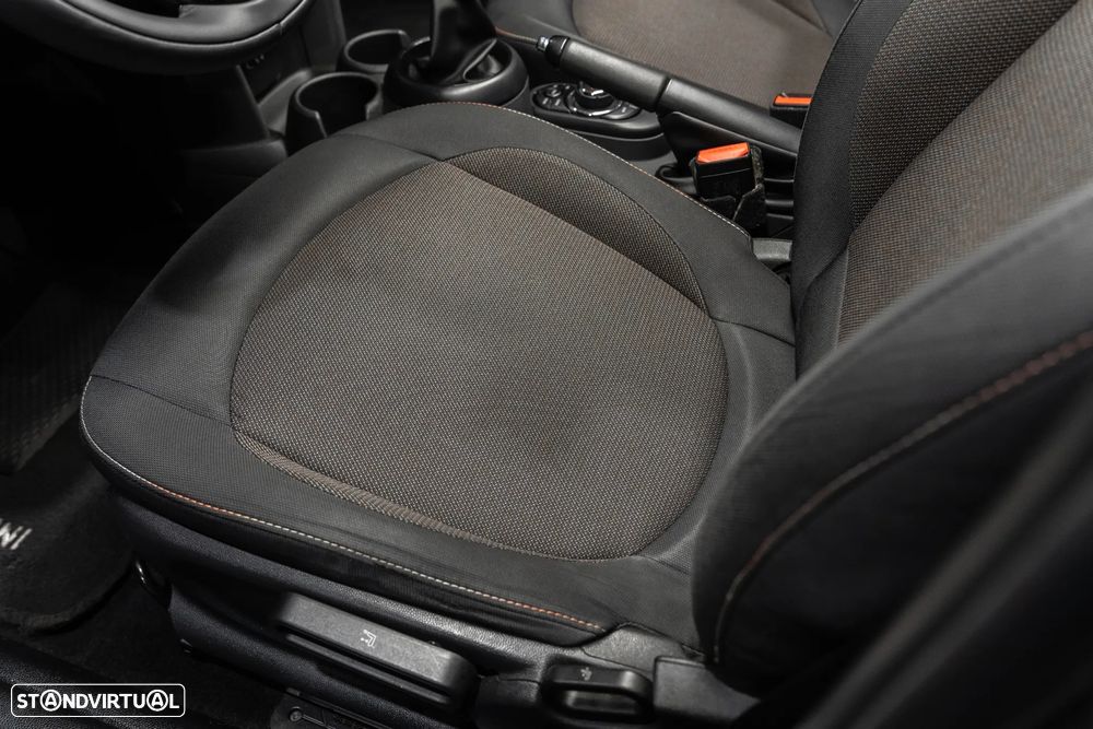 MINI 5 Portas One D - 24