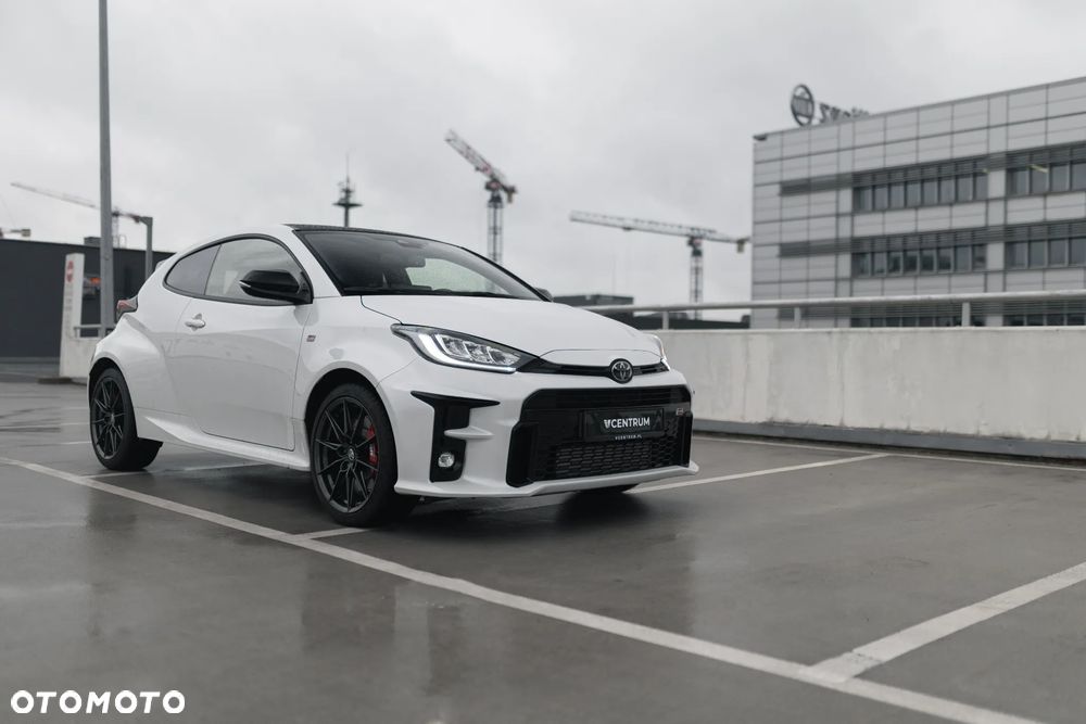 Toyota GR Yaris 1.6 Dynamic - 25