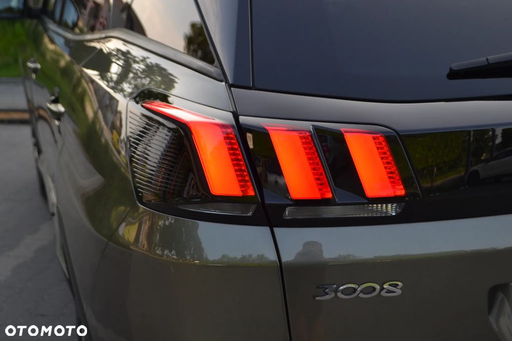 Peugeot 3008 - 15
